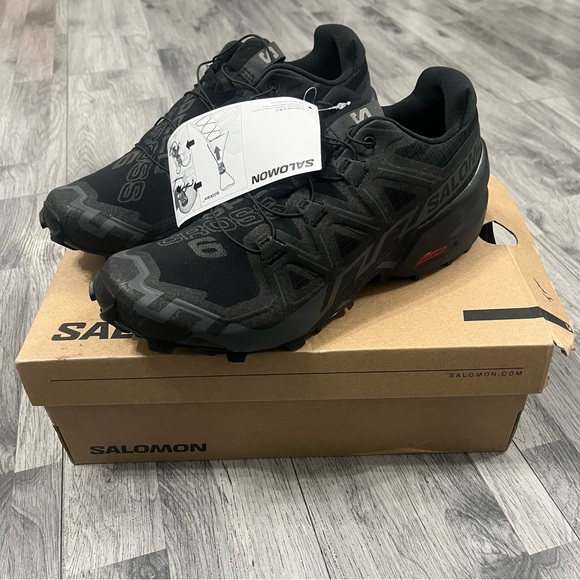 Salomon Women's Speedcross 6 GTX Sneaker, Black/Black/Phantom, 7.5 New in Box - Picture 2 of 12